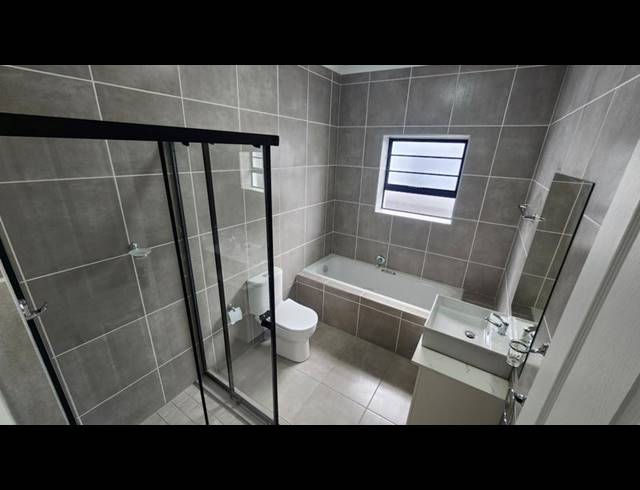 3 BEDROOM HOUSE FOR SALE IN FOUNTAINS ESTATE